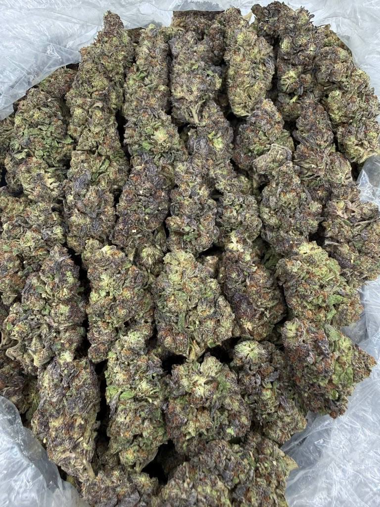 Peak 50 THCA flower buds, Arcadia premium bigs grade, view 1
